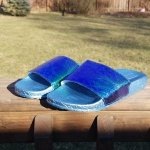 NEW Metallic Snake Print Slides
